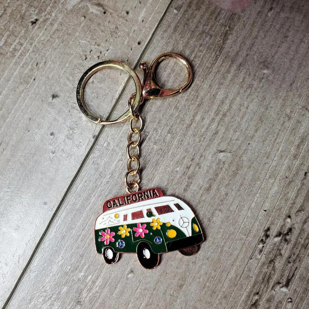 Volkswagon California Retro Hippie Van Keychain NWOT - Picture 8 of 15